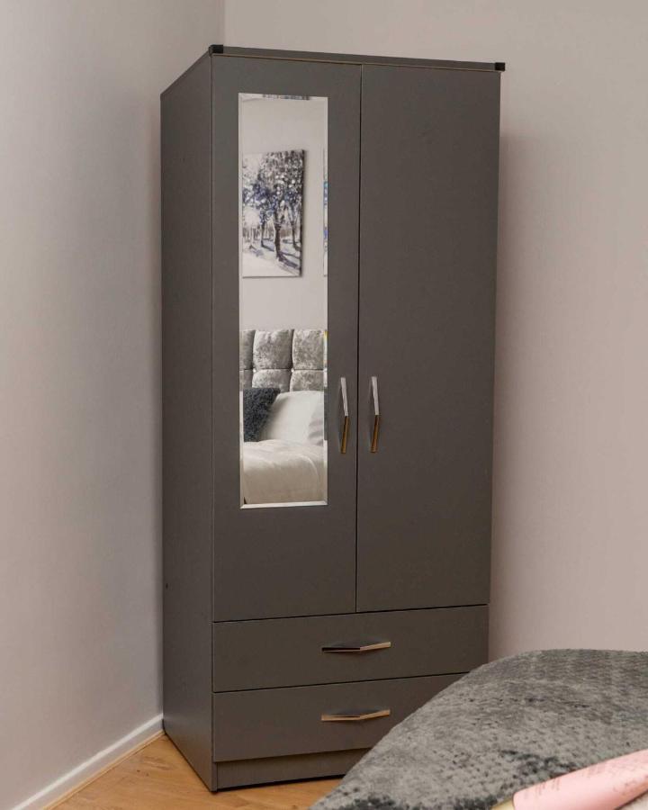 Cosy 2 Bedroom Home In Coventry Bagian luar foto